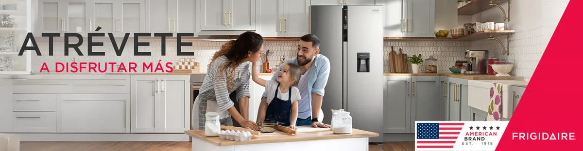 Técnico Frigidaire atendiendo cocinas y estufas Frigidaire en Panamá